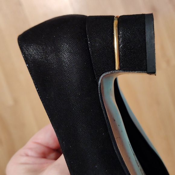 Salvatore Ferragamo Cinzia Nero Black Italian Pebbled Kid Suede Pumps Sz 7.5 2A - Picture 6 of 12